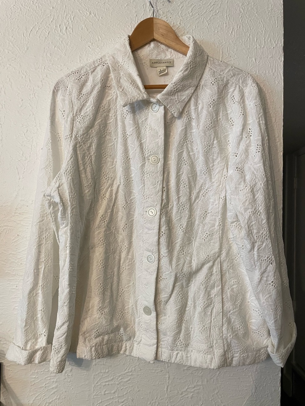 NWT Appleseed's White Eyelet Button-Up Jacket 100% Cotton Large